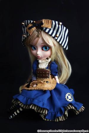 Pullip Alice in Steampunk world