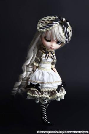 Pullip Classical Alice Sepia Version 